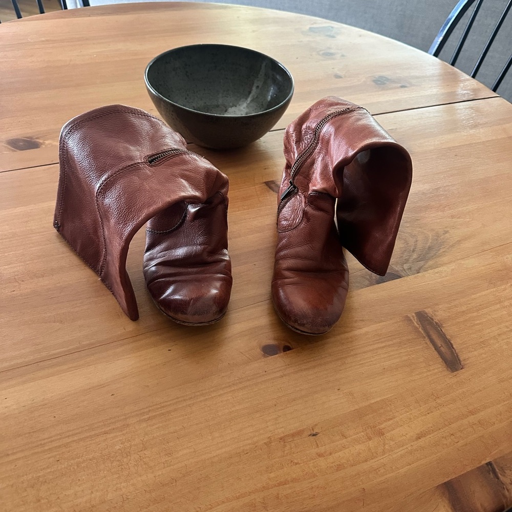 Frye Leather Riding Boots – Size 6.5